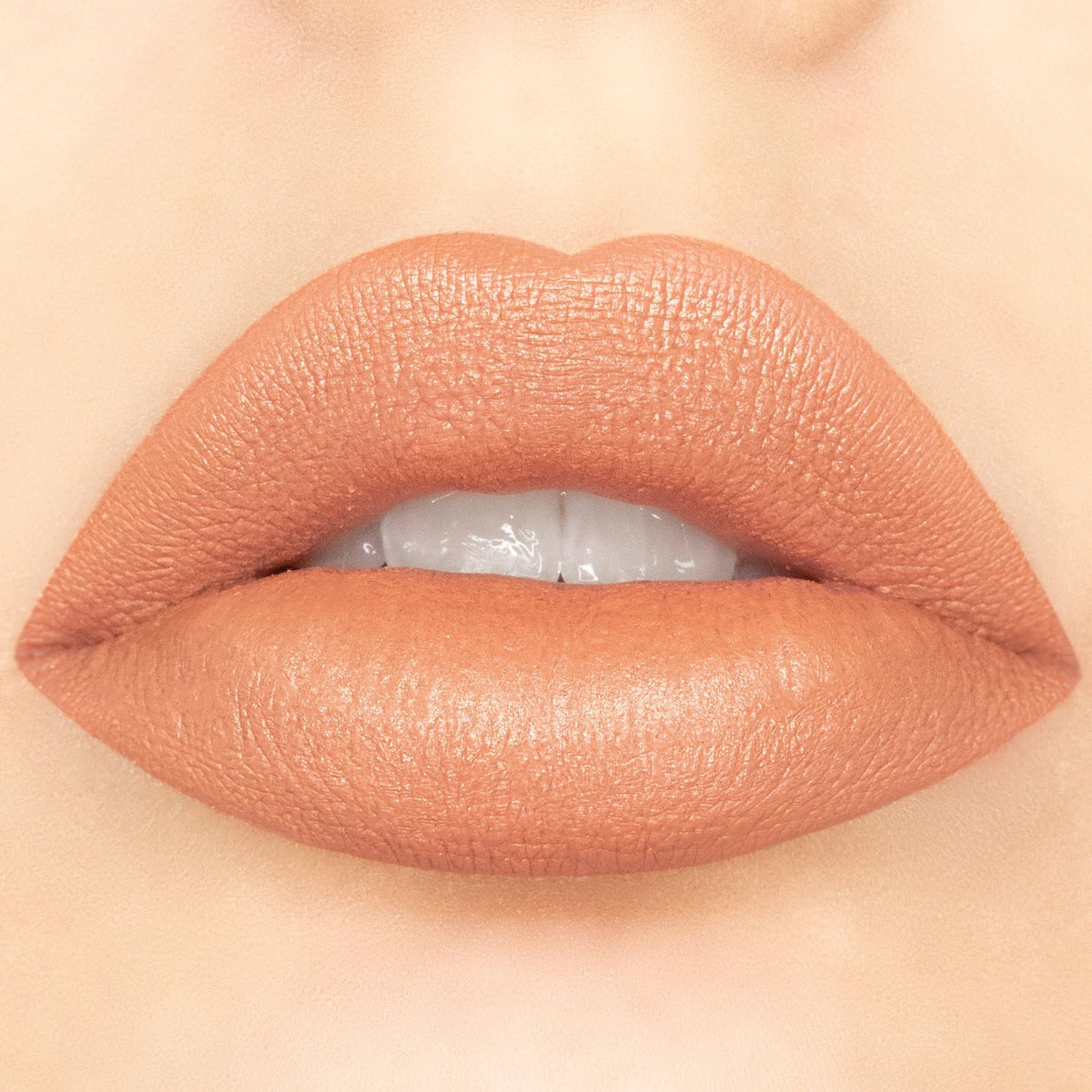 Golden Beige - Velvety Kiss Matte Liquid Lipstick Amor Us