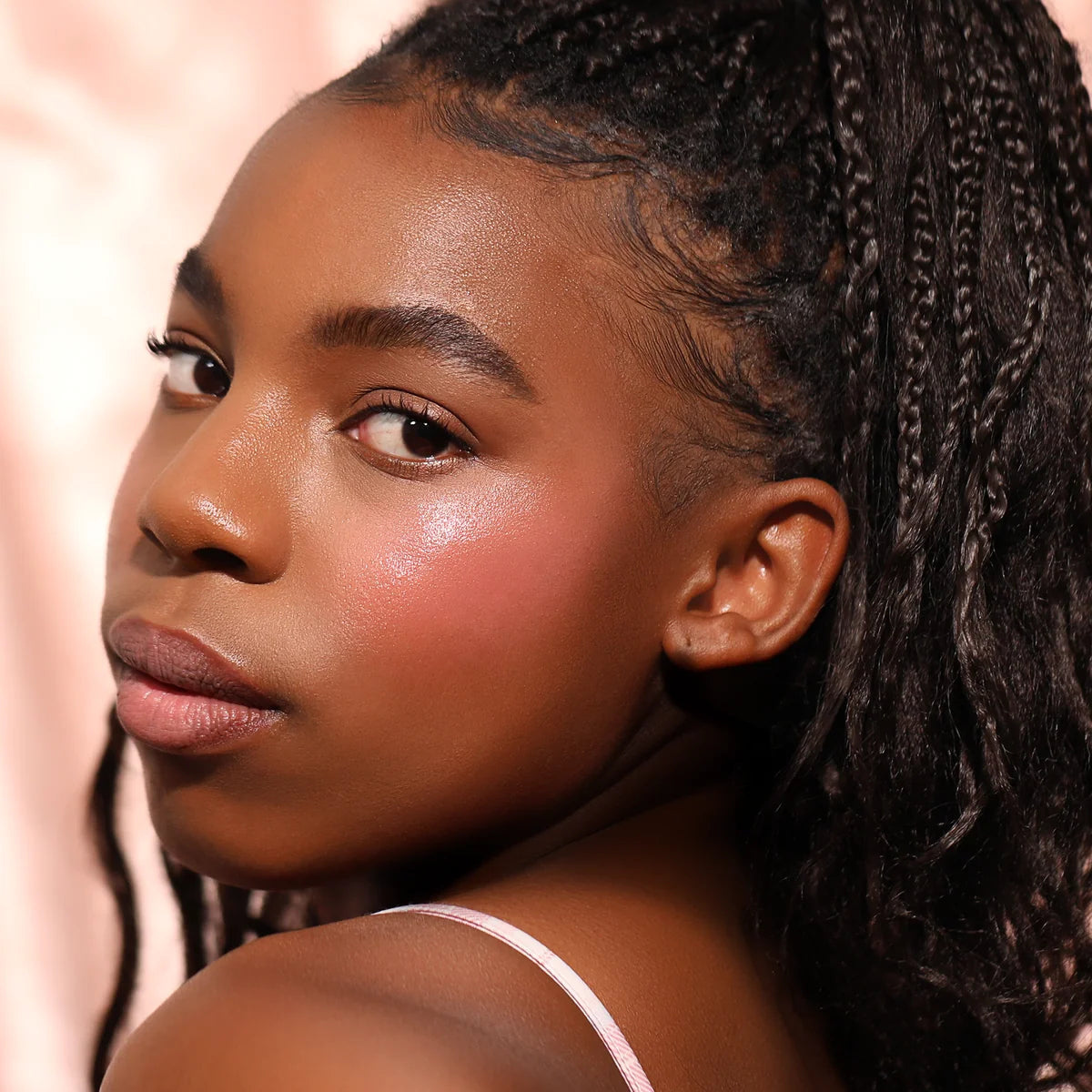 Love Steady Liquid Blush (016, Dreamboat) Moira