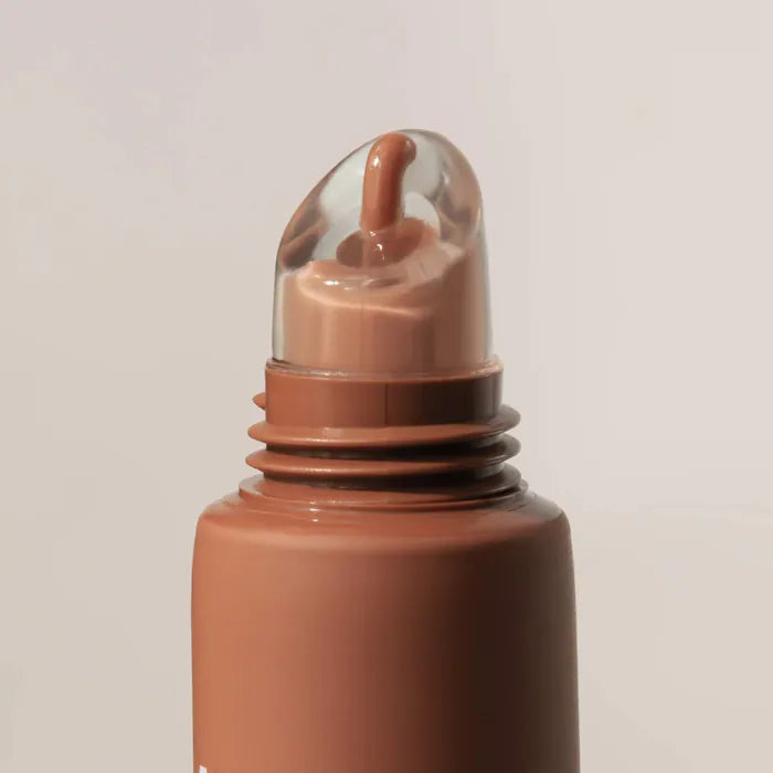 Summer Fridays 
Lip Butter Balm Treatment for Hydration + Nourishing Shine - Iced Coffee