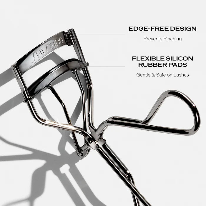 Shiseido 
Eyelash Curler
